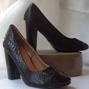 NY & Co. Women's Snakeskin High Block Heel sz-9